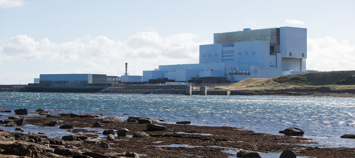 A view of Torness nuclear power station from Skateraw harbour

